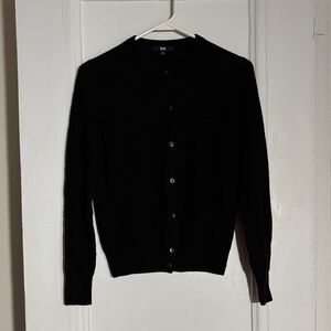 Classic Uniqlo Black Cashmere Women's Sweater cardigan small
